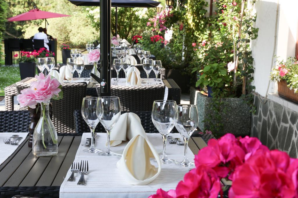 Hotel Steineweiher St. Vith Екстериор снимка